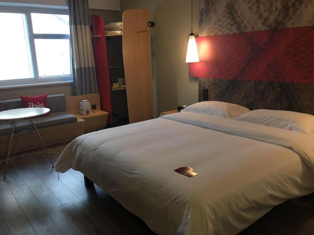Ibis Shenyang North Station Hotel Exterior foto