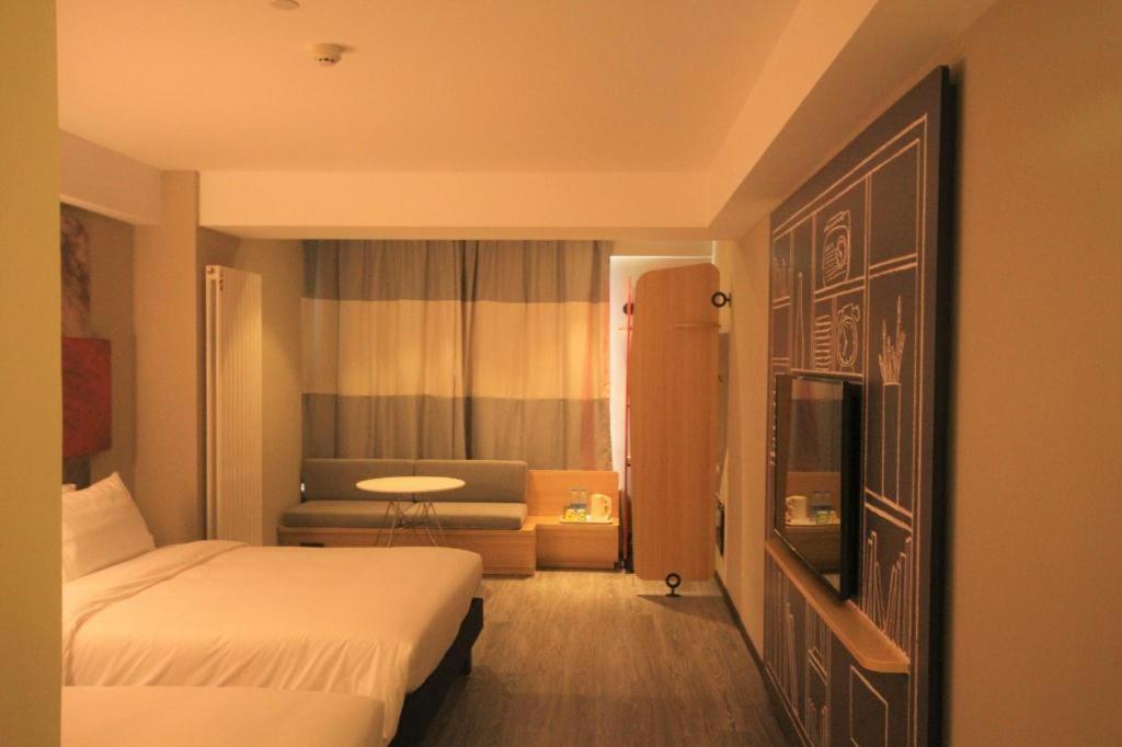 Ibis Shenyang North Station Hotel Exterior foto
