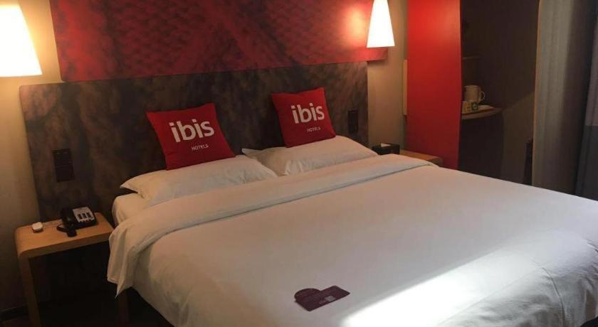 Ibis Shenyang North Station Hotel Exterior foto
