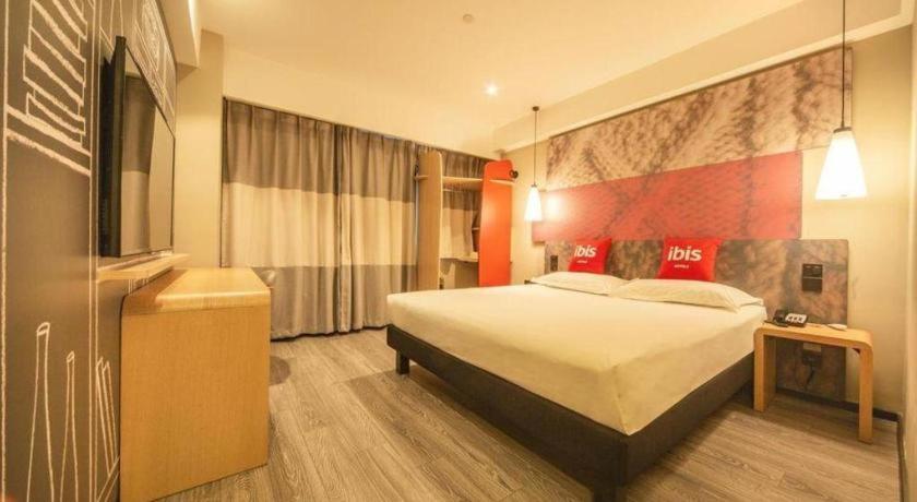Ibis Shenyang North Station Hotel Exterior foto